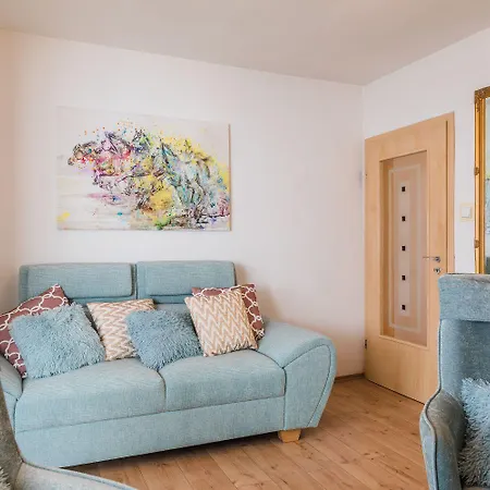 Lichtdurchflutetes Nur 200 Meter Zum Mit Meerblick, Haustiere Erlaubt Apartament Crikvenica