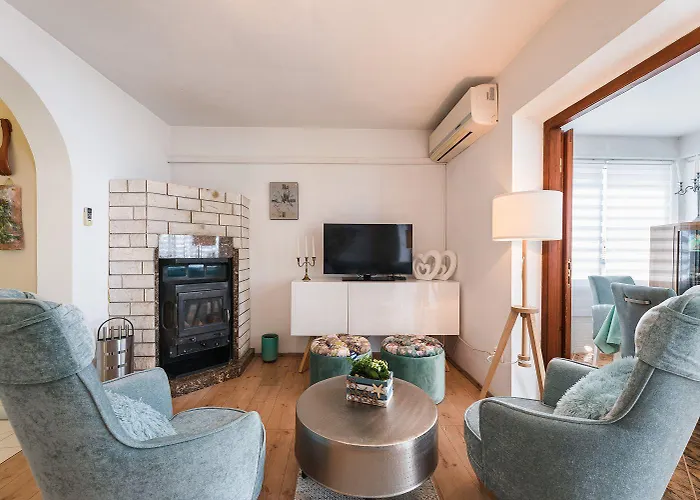 Lichtdurchflutetes Nur 200 Meter Zum Mit Meerblick, Haustiere Erlaubt Apartamento Crikvenica