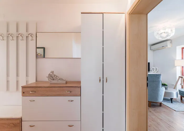 Apartamento Lichtdurchflutetes Nur 200 Meter Zum Mit Meerblick, Haustiere Erlaubt *